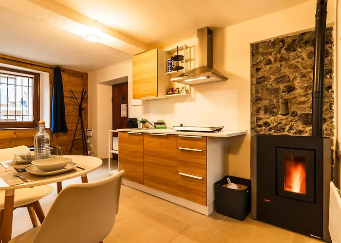 Dom wakacyjny Alp Break 2 - Nel Borgo Storico Del Ponte *